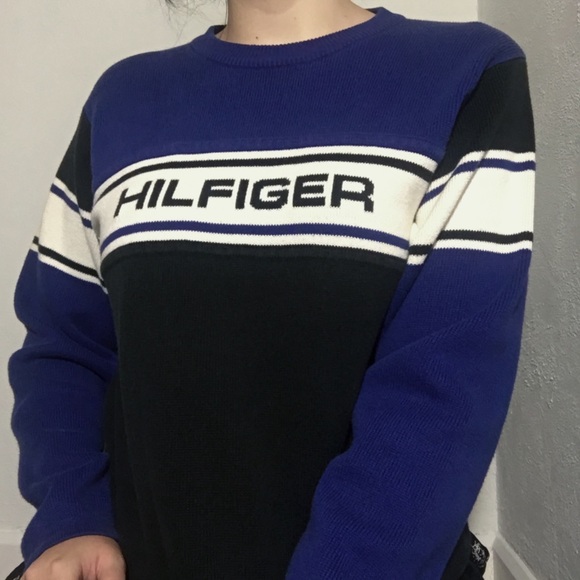 Tommy Hilfiger Sweaters - Vintage Tommy Hilfiger Sweater